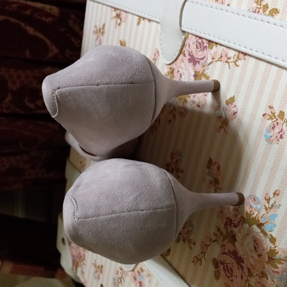 YULIA NADEEVA Pink Bridal Shoes Pumps Heels Soft Suede Sz 38 New - Picture 6 of 12